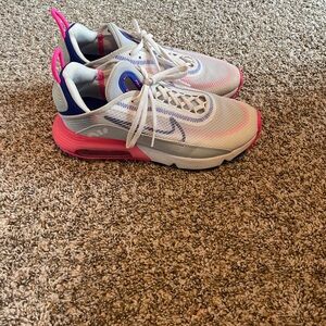Nike airmax 2090 sneakers size 8.5